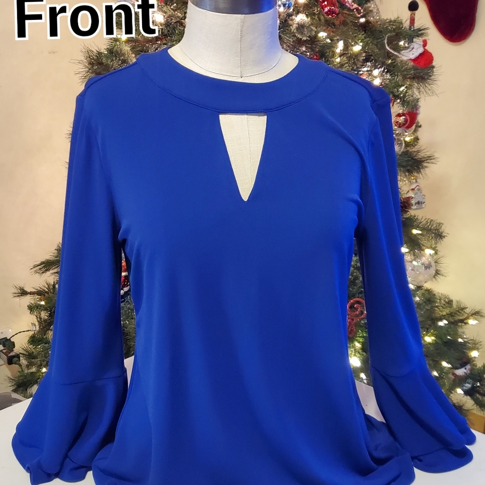 Charter Club Blue long sleeve dress shirt. Bell sleeves. Size med